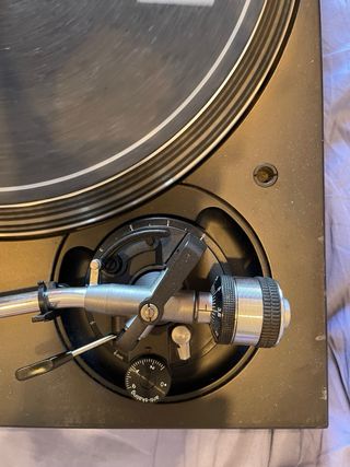 Technics SL-1210 MK5