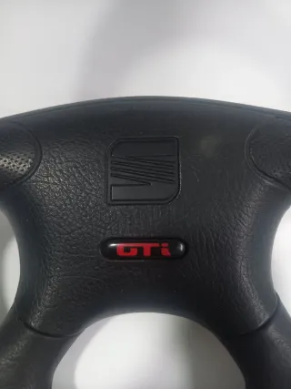 Volante original Seat Ibiza 6K GTI