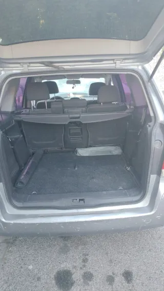 opel safira 2010