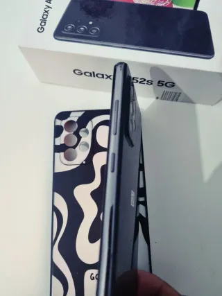 Samsung Galaxy A52s 5G - Buen estado + caja