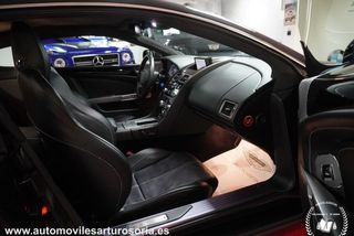 Aston Martin DB9 Coupé Touchtronic 2