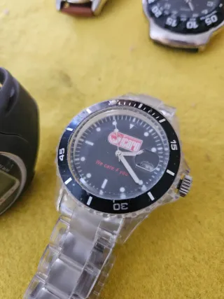 Orologi nuovi vintage a stock