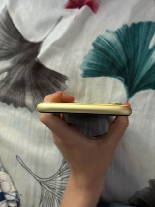 iPhone 11 Giallo 128 GB