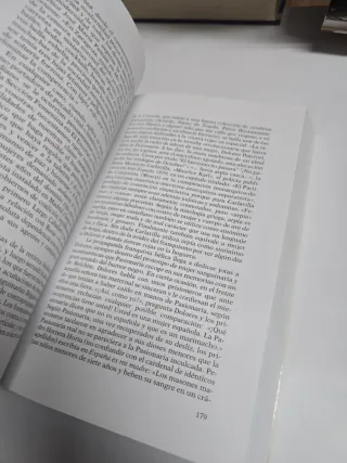 Pasionaria y los siete enanitos - Manuel Vázquez M