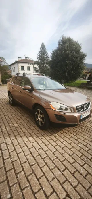 Volvo XC60 2011
