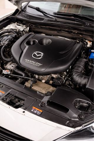 Mazda 3 2015