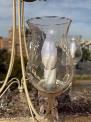 Lámpara de techo y mesillas