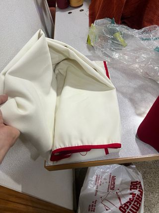 Gorro Moro, Manta y Zapatos Amarillos