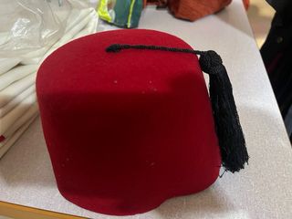 Gorro Moro, Manta y Zapatos Amarillos