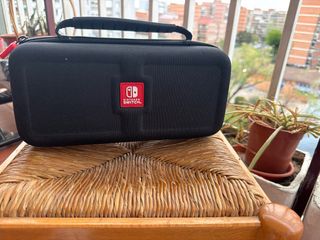 Estuche Nintendo Switch Negro