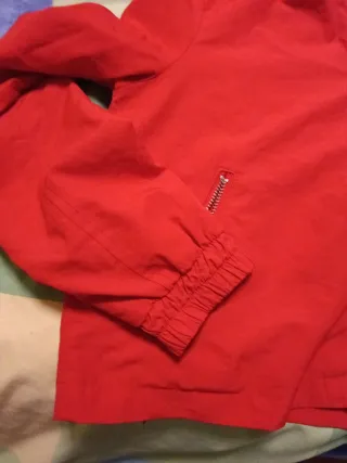 Chaqueta Pull&Bear Roja Talla XS