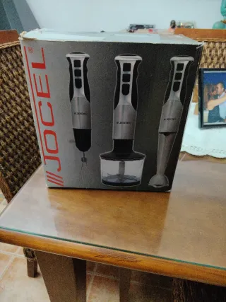 Batidora Jocel con accesorios