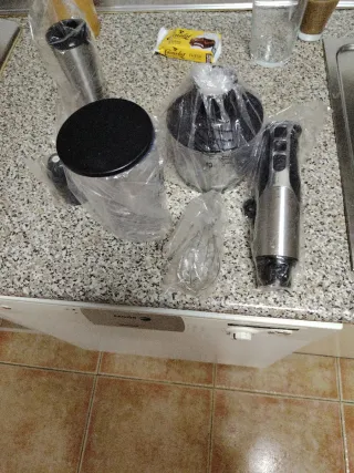 Batidora Jocel con accesorios