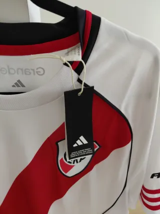 Camiseta River Plate Adidas Talla XL