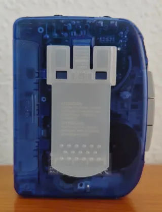 Walkman Aiwa PS173 como SONY