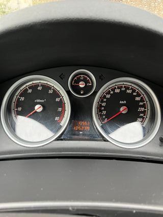 Opel Astra H GTC Cosmo Etiqueta C