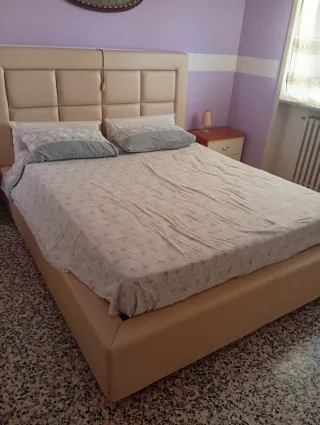 Letto contenitore matrimoniale similpelle