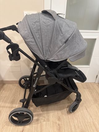 Carro Kinderkraft vesto