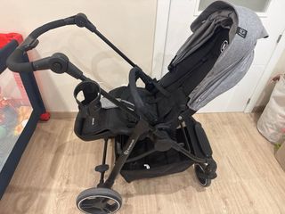 Carro Kinderkraft vesto