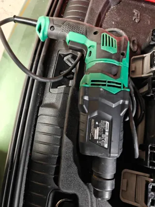 Taladro Percutor Hikoki DH 26PC2