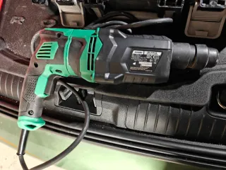 Taladro Percutor Hikoki DH 26PC2