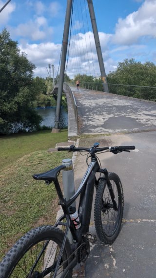 Bicicleta Eléctrica Giant fathom e+3 talla M