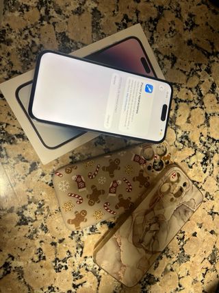iPhone 14 Pro Max Fundas y Caja