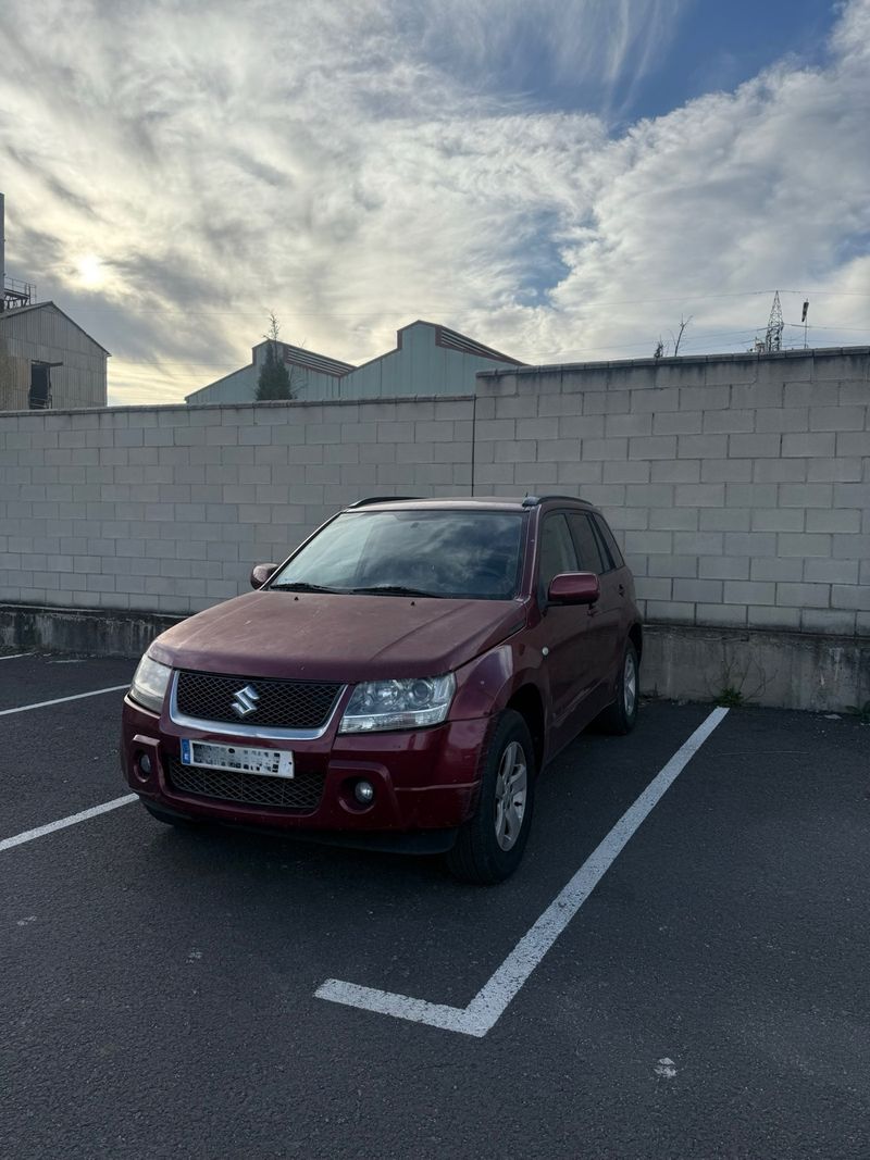 Suzuki Grand Vitara 2.0 140CV – 53.000 km REALES - foto 1