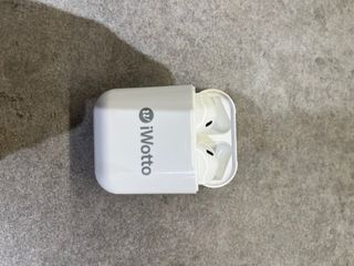 Auriculares iWotto Blancos