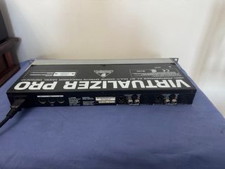 Behringer Virtualizer Pro DSP1000P
