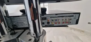 TV Panasonic con pie y DVD