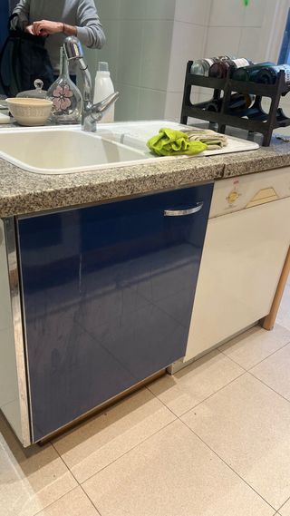 Muebles de cocina azul y madera