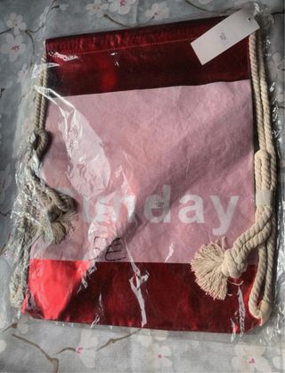 Mochila metalizada roja