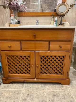 Mueble baño madera y piedra