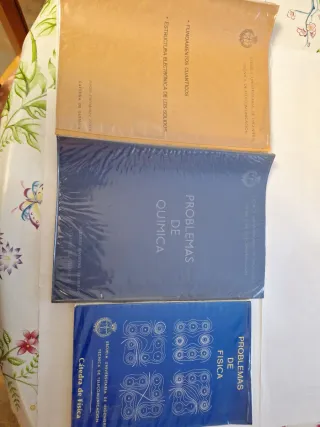 Libros de problemas de física y química, resueltos