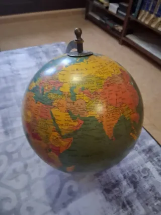 Globo terráqueo vintage