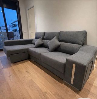 Liquidación:canapés y colchones armarios y sofas?