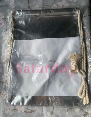 Mochila plateada metalizada