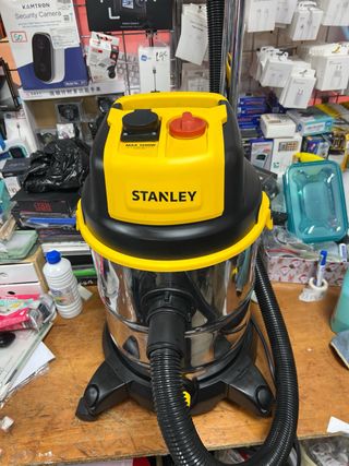 Aspirador Stanley SXVC30XTDE Multiuso