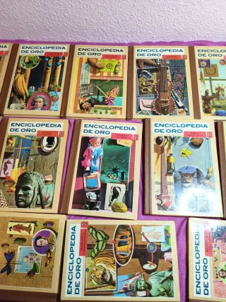 Lote enciclopedia de oro