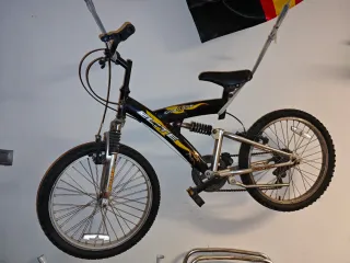 Bicicleta BMX Infantil