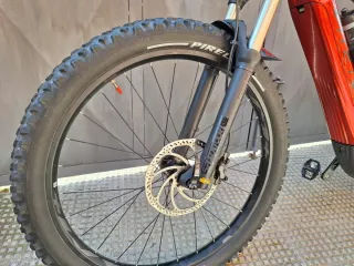 Ebike Giant Stance E+2 2020 Roja
