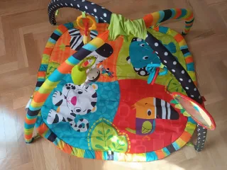 Manta de juegos bebé con arcos y juguetes