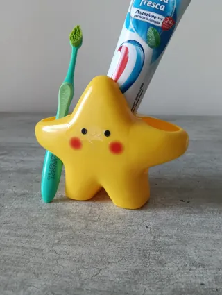 Portaspazzolino a forma di stella