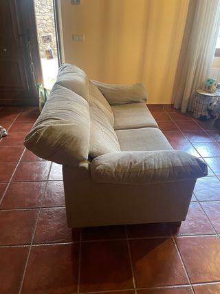 Sofá de 2 plazas beige
