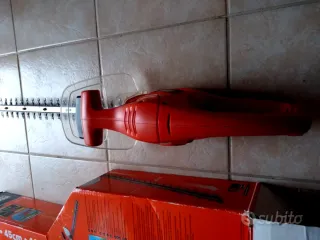 Tagliasiepi elettrico