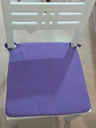 Mesa extensible madera maciza y 4 sillas