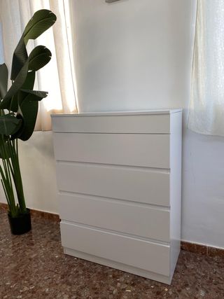 CHOLLO Cómoda blanca con espejo PAGO EN LA ENTREGA