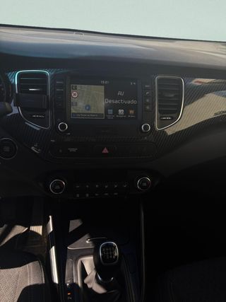 Kia Carens 1.7 CRDi VGT 104kW Emotion Eco-Dynamics