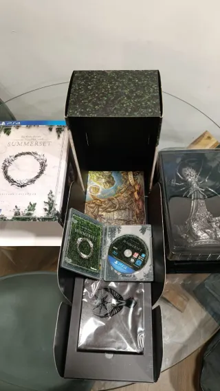 The Elder Scrolls Online Summerset Collector PS4